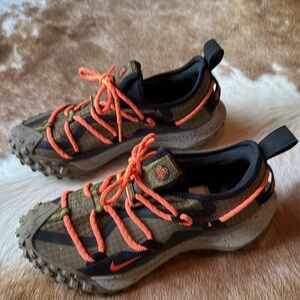 Nike ACG Trail Shoes - Orange and Black/ Gore-Tex